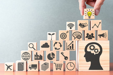 米·伊林的《十万个为什么》