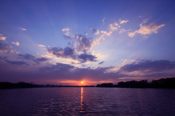 深圳平湖有限行路段吗目前深圳市对外地车牌有限